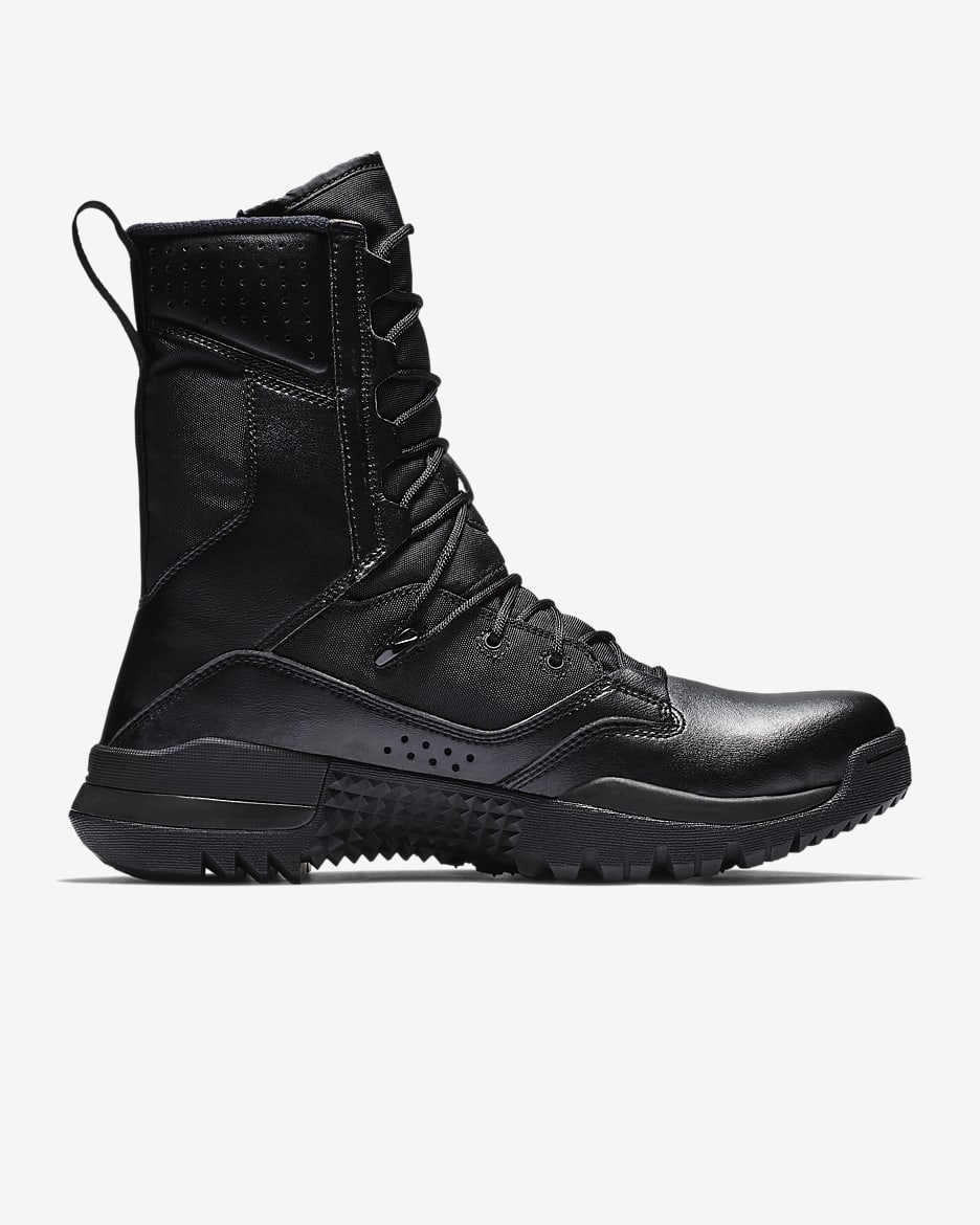 Nike SFB Field 2 8 Tactical Boots